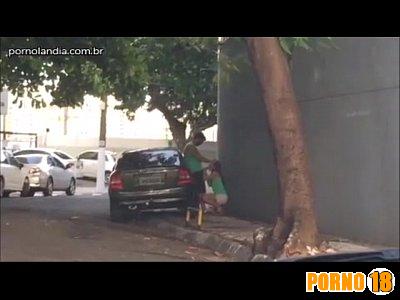fez sexo em salvador bloco de rua
